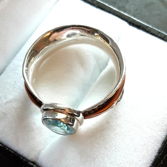 925 Stamped Sterling & Aquamarine Ring - Picture 6 of 9